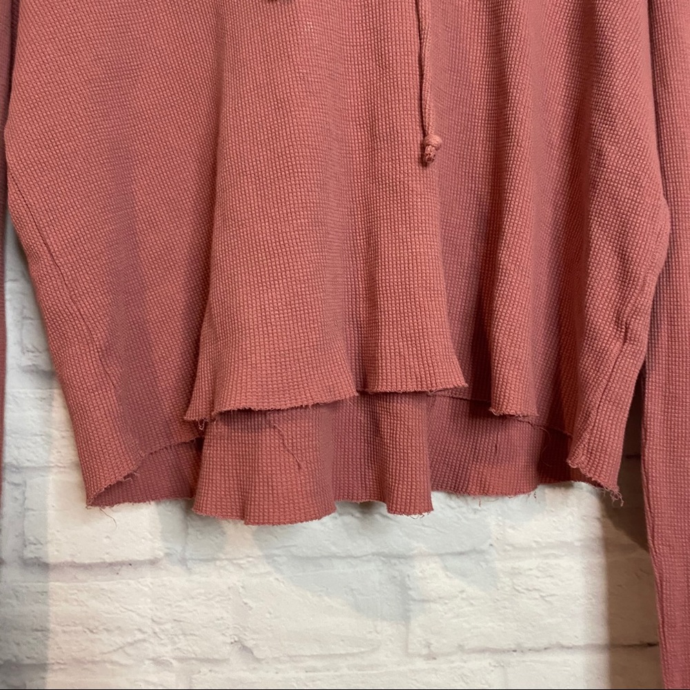 Brandy Melville Pullover - image 4